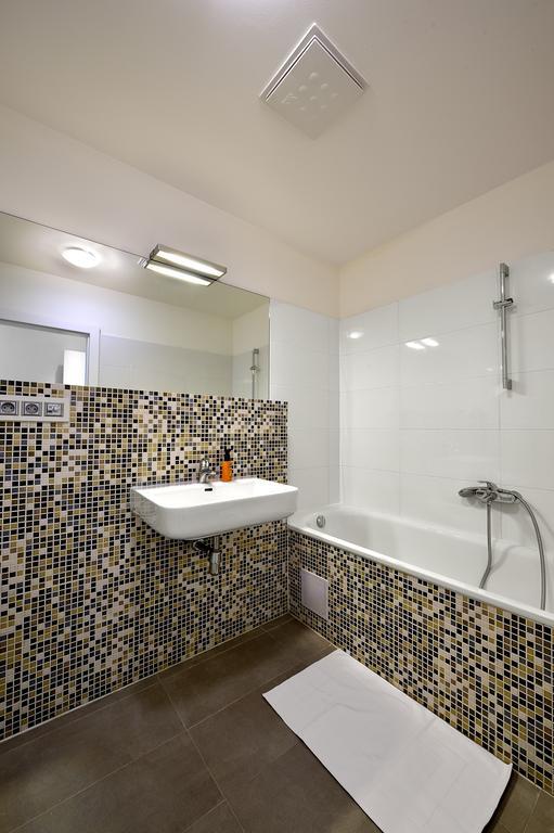 Ambiente Serviced Apartments - Dunajska Μπρατισλάβα Εξωτερικό φωτογραφία